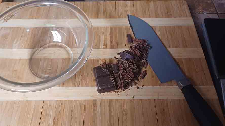 Cutting Chocolate