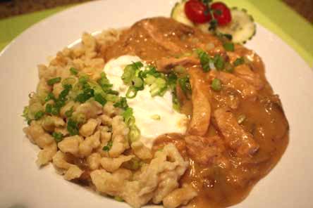 Geschnetzeltes , Pork Strips Simmered with Mushrooms in Sour Cream Gravy 